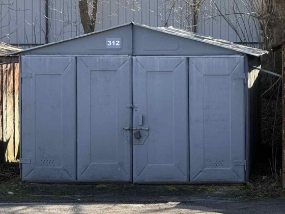 Гараж металевий оренда Луцк