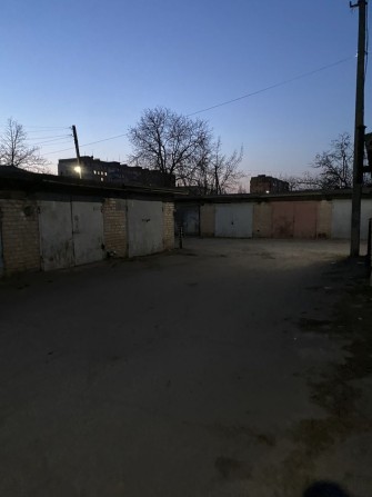 Оренда гаража в центрально міському районі (кооператив Серпантин) - фото 1
