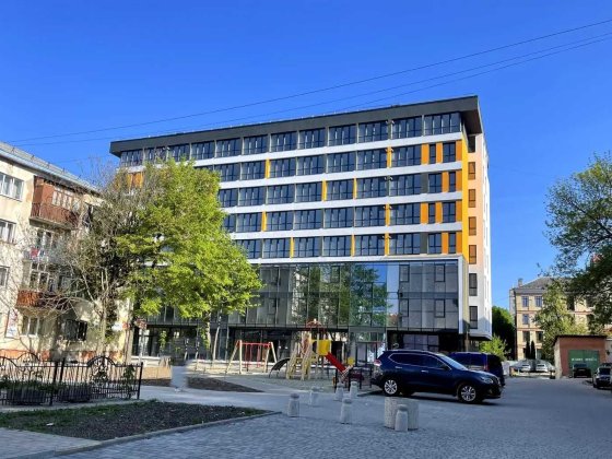 Оренда паркрміся в центрі Івано-Франківська Ю Івано-Франківськ