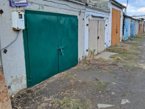 ГАРАЖ великий Льонокомбінатівська Рівне