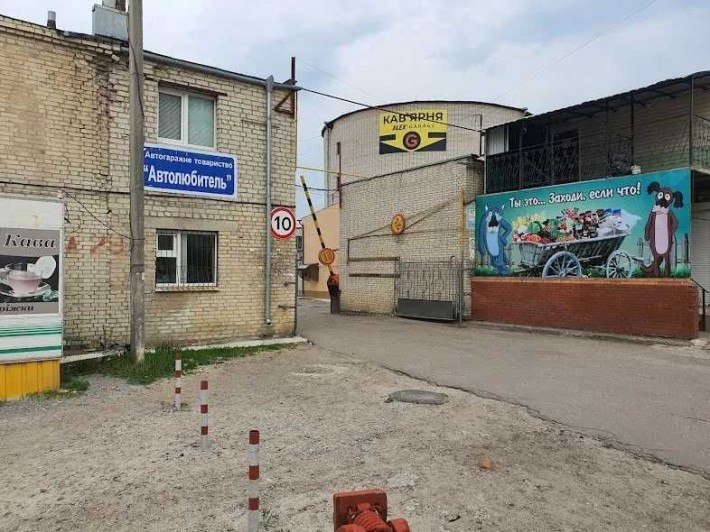 сдам гараж-бокс на Г.Крут Черепіна на 1 поверсі - фото 1