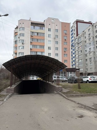 Оренда 13м2  Паркомісця вул. Молодшого 3 - фото 1