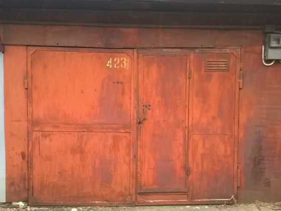 ЗДАМ ГАРАЖ разом з авто Москвіч 2140 Київ