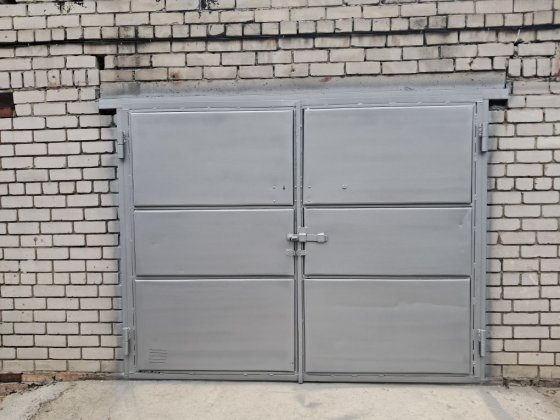 Сдам гараж в Центре  2-х уровневый Днепр