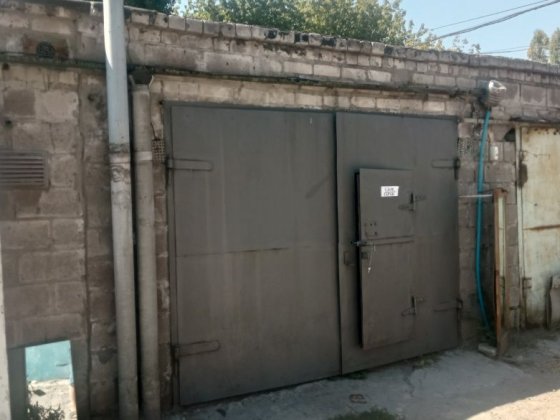 Задам гараж.ул.Осенняя.г.кОсень Днепр