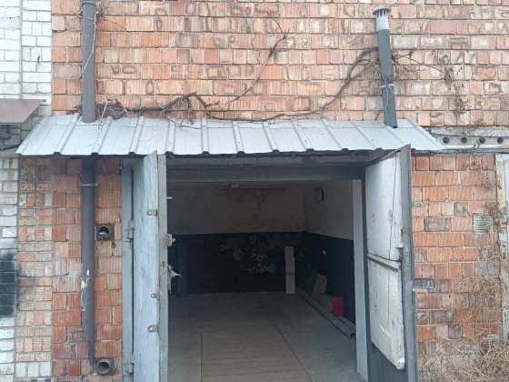 Сдам гараж в ГК Биологический р-н Нагорка Днепр