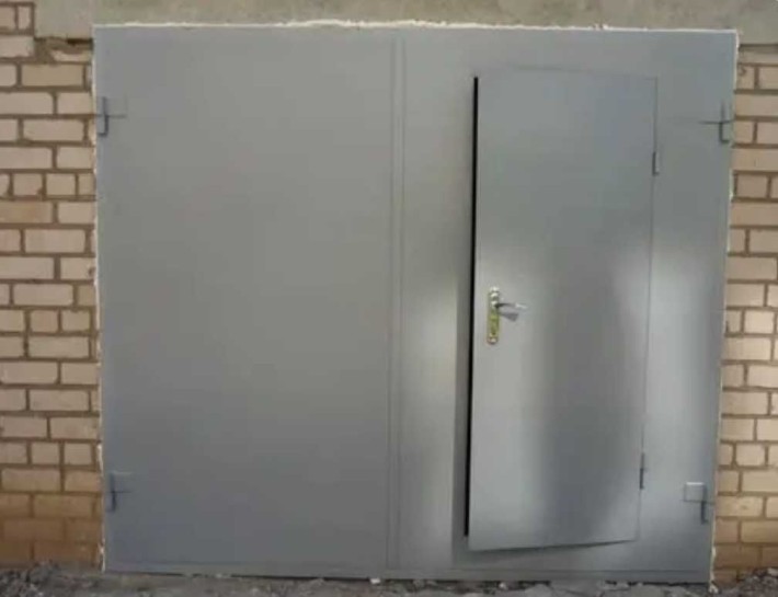 Сдам гараж в частном доме с участком - фото 1