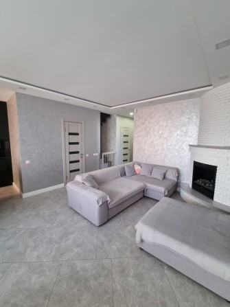 2 уровня, панорамная квартира,  ЖК Женева, Гавела 9а, новый ремонт - фото 1