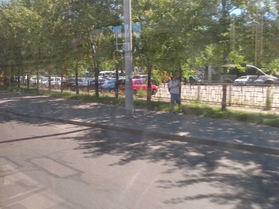 Здам велику 3-к квартиру 99м2 за адресою Олевська Киев