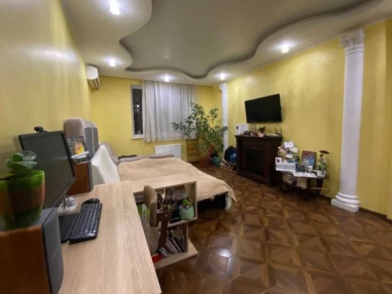 Здається в оренду 1-кімнатна квартира, вул. Кікабідзе, 13-А Київ