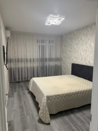 2 кімн. 78 м.кв. 2-й поверх. ЖК Верховина  Укомплектована Є укриття. - фото 1