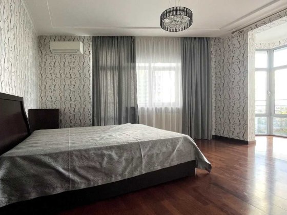 Аренда большой 3-ком.кв в ЖК Парус , Шевченківський р-н Киев