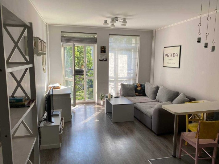 Оренда чудової квартири, Севастопольська площа, Освіти - фото 1