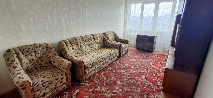 просторная 1к.кв. с застекленным балконом, Колибрис, м. Святошин - фото 1