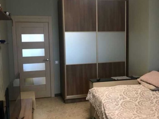 Сдаётся 1-к квартира на ул.Донца 2А Киев