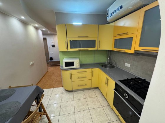 ПЕРША ЗДАЧА! 1-на квартира з ремонтом, ТЦ  "April City"! Киев