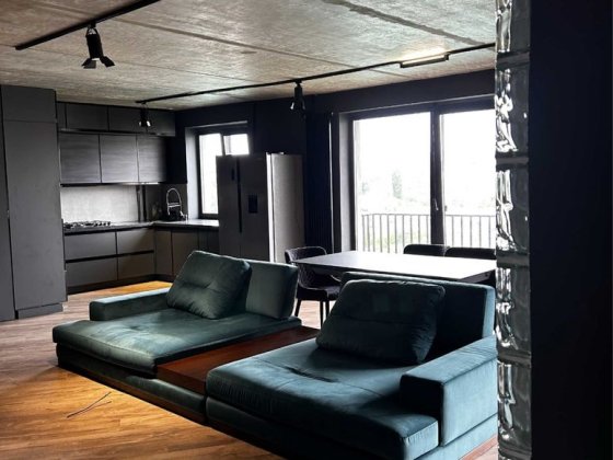 2к Квартира! Поділ, вул. Дегтярівська 6 , Інвертор в квартирі Киев