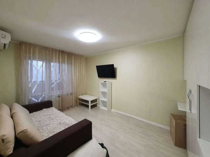 Здається 1-кімнатна квартира,вул.Лук'янівська,7 - фото 1