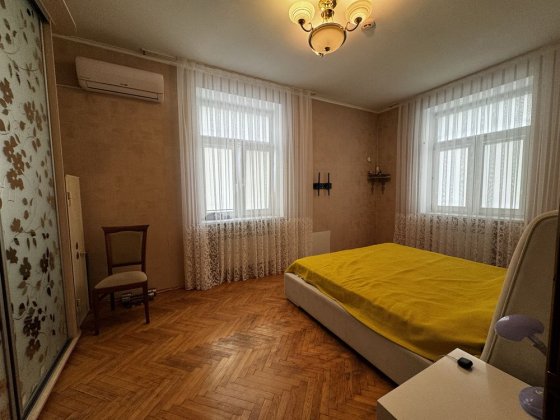 4-кімнатна оренда, Деревлянська 12/42, Лукʼянівка Киев