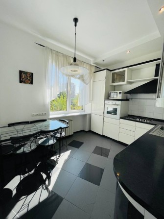 Оренда 3-х квартири по вул.Олекси Тихого Київ - фото 1