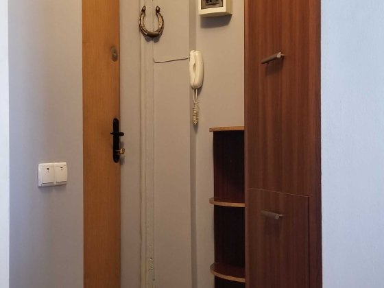 Ольжича, 27/22 Довгострокова оренда квартири Киев