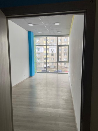 Без комісії! Оренда офісу 23 м.кв. ЖК Столичні Каштани - фото 1