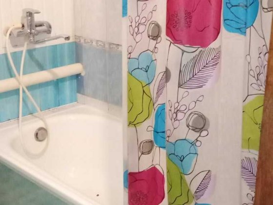 1-но кімнатна кварт. в приватному будинку. Обойний ринок, Жмеринська.