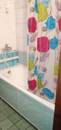 1-но кімнатна кварт. в приватному будинку. Обойний ринок, Жмеринська. - фото 1