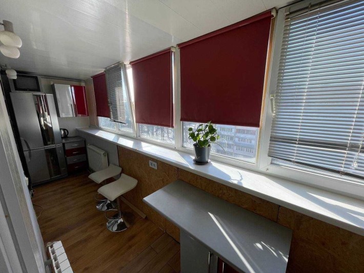 Власна Пр. Берестейський 91, 2 кімнатна, Святошин, метро 3 хв - фото 1