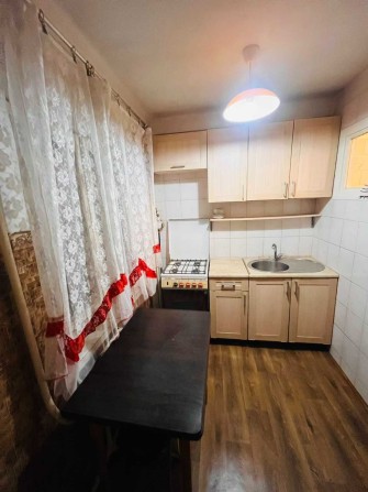 Здам 3к квартиру поблизу метро Вокзальна вул. Кавказька 9 - фото 1