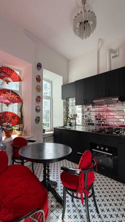 Золоті Ворота, Рейтарська поруч, 3 кімнати, 78м², стелі 3.8м (від власниці) - фото 1