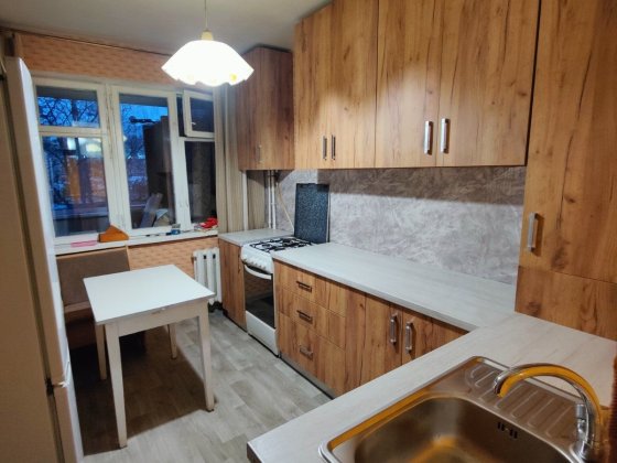 Сдам 1к квартиру на Соломенке(воробьева 8]набирайте срочно