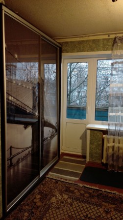 Здам 1-кімн. кв-ру О.Тихого 55/13, ст.М Шулявська, відповім по ВАЙБЕРУ - фото 1