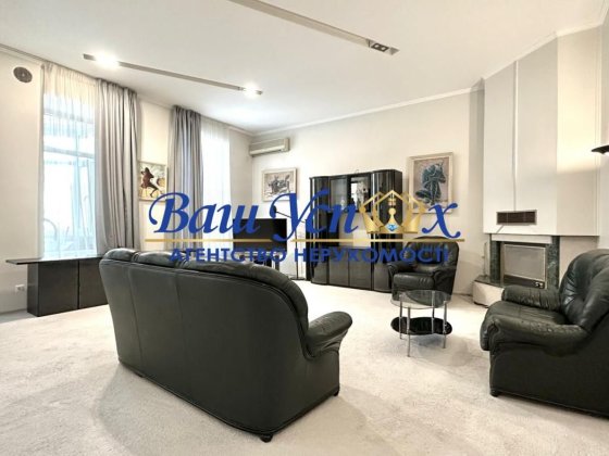 Аренда 3 ком  в центре Киева . Богдана Хмельницкого