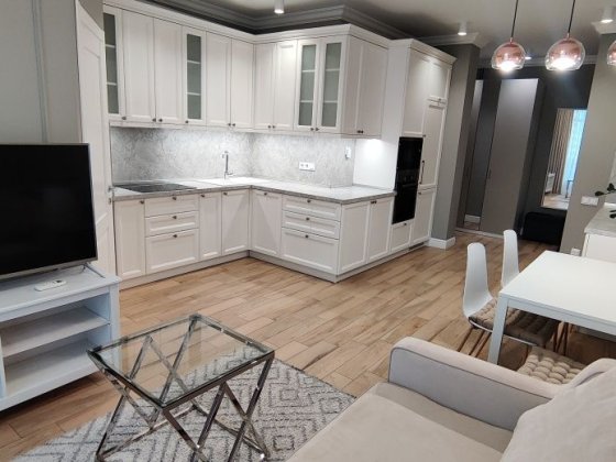 Оренда 2-кім. квартири печерськ ЖК "Підвисоцький" вул.Кахи Бендукідзе 2
Дві окр Київ