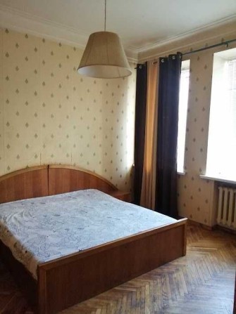 Шулявка, трикімнатна на Довженка - фото 1