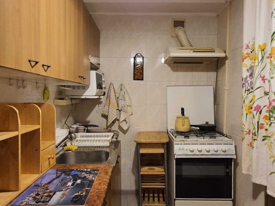 Здам  2-кім квартиру на вул Мирослава Поповича( Семашко) 8 Київ