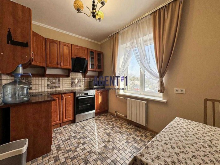 Оренда затишної 2кімн.кв. вид на озеро ,вул. Миколи Ушакова м.Київ - фото 1