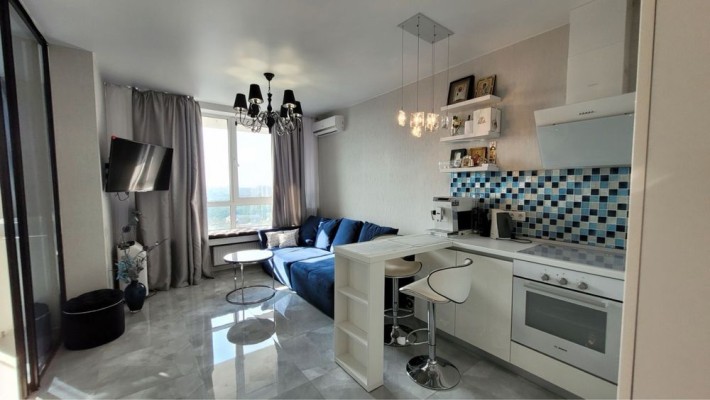 Стильна 1к В ЖК «Соломʼянська 20А» - фото 1