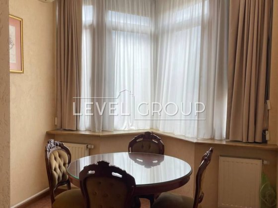 Оренда 3 кімнатної квартири, паркомісце в ціні, Шевченківський р-н