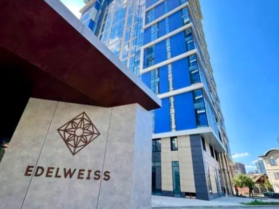 Продаж 3к квартири в ЖК Edelweiss house вулиця Звіринецька 70-А Печерський район Правий берег метро  Киев