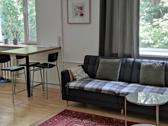 Затишна 3к квартира з проектором та гаражем — 7 хв від м. Лук'янівська Киев