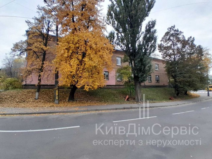 оренда квартири сталінка довгостроково з індивідуальним опаленням Перемоги 4 - фото 1