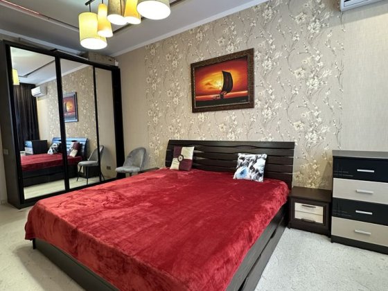 Оренда ЖК Відпочинок, 2 кімнати, вул. Петрицького, метро Святошин. Київ