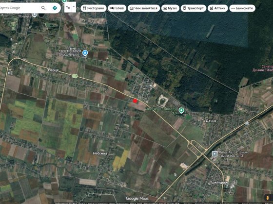 Продам фасадну земельну ділянку у с. Озерце, загальною площею 0,4435 га