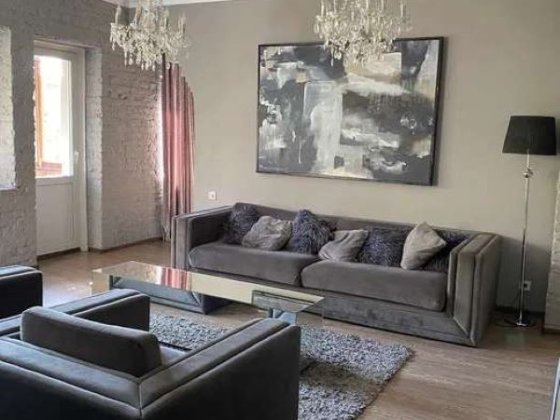 Продаж 2-к квартири вул.  Круглоуніверситетська 2/1 Київ