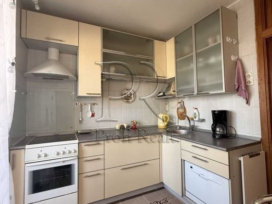 Оренда 2к. квартири Чорновола/Дмитрівська/Центр