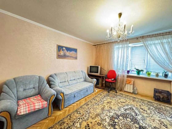 Татарська 3/2 роздільна 2к, є ГАЗ, бойлер, Лук'янівська 20хв пішки Київ