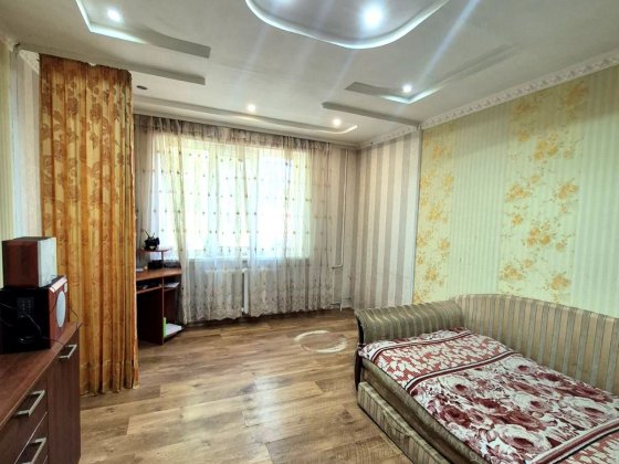 Продаж 3-к квартири вул. Ушакова 20а Киев