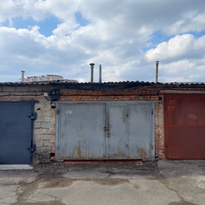 Оренда гаражу ГК Світанок поряд ЖК Полісся - фото 1